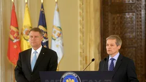 Iohannis şi Cioloş felicită CSM Bucureşti. Premierul: Cei de la Operă să înveţe să lucreze împreună