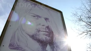 Cardul de credit al lui Kurt Cobain, scos la licitaţie pe internet