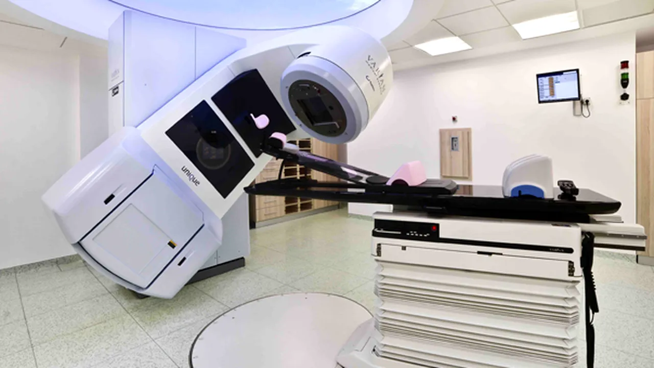 Aparat de radioterapie de 1,6 milioane euro la un centru privat care tratează cancerul, la Timişoara