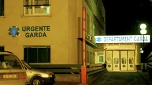 O tânără a căzut de la etajul unu prin podeaua unei case de pe strada Lipscani