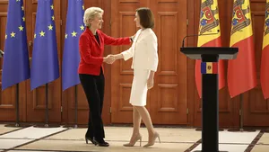 Chişinăul sfidează Moscova printr-un acord de securitate cu UE. R. Moldova va fi inclusă în iniţiativele de achiziţii de arme şi va participa la exerciţii militare