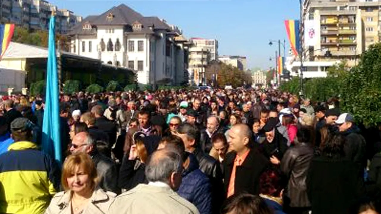 Peste 600 de pelerini care au venit la Iaşi de Sf. Parascheva au avut nevoie de îngrijiri medicale