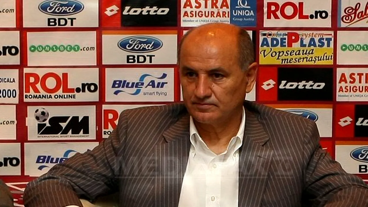 Copos: Pecanha a semnat pe doi ani cu Rapid, dar nu îi garantăm postul de titular