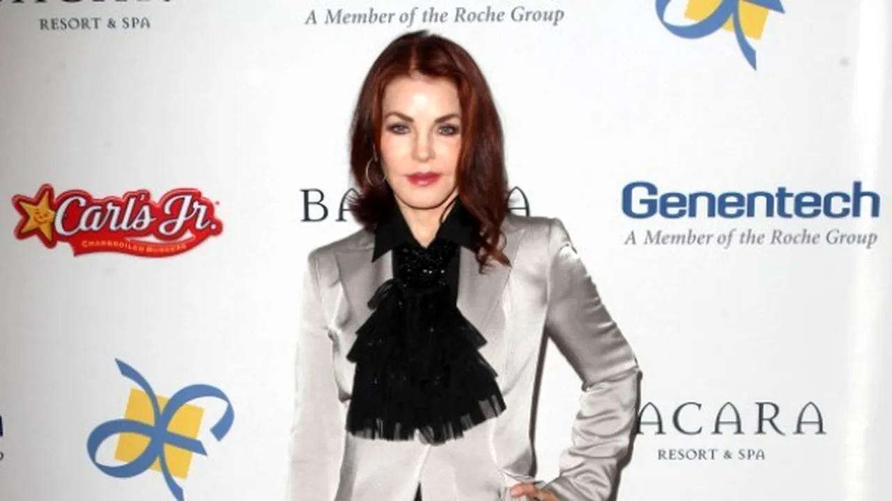 Priscilla Presley, la 67 de ani: Cum arată acum fosta soţie a lui Elvis - FOTO