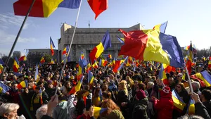 Jandarmii spun că cei care au forţat cordonul de ordine sunt susţinători ai lui Georgescu