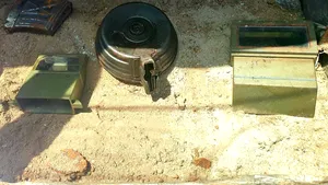 Încărcătoare de infanterie vechi, neexplodate, găsite la Crucea de Piatră, în Giurgiu