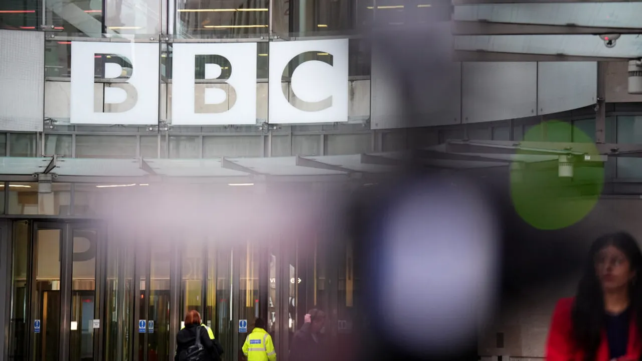 BBC World Service va lansa platforme de știri în limba română și maghiară pentru Europa de Est
