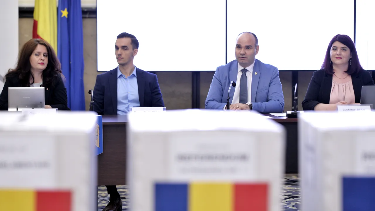 Românii au început să voteze. Autoritatea Electorală Permanentă a primit primele plicuri din Diaspora
