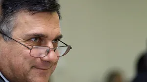 Funar va avea pensie anticipată parţială ca fost parlamentar