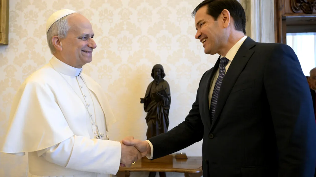Papa Leon al XIV-lea îl va primi pe Marco Rubio joi, anunță Vaticanul. Vizita, pe fondul intensificării tensiunilor dintre Trump și Suveranul Pontif