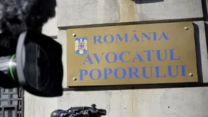 CCR discută astăzi sesizarea preşedintelui pe Legea de funcţionare a Avocatului Poporului