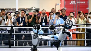 China își ridică un nou zid economic. Beijingul încearcă să blocheze plecarea tehnologiilor strategice