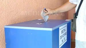 ALEGERI PARLAMENTARE: Lista completă a candidaţilor din Capitală