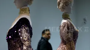 Expoziţie cu ţinute de doliu, vernisată marţi, la Muzeul Metropolitan din New York - FOTO