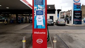 Marea Britanie: Armata va livra benzină începând de luni