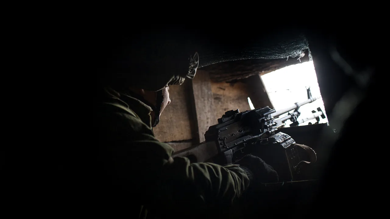 Presa ucraineană speculează posibila începere a ostilităţilor militare:  “Mercenarii ruşi au deschis focul cu arme grele în Lugansk. Un război pe scară largă cu Rusia abia începe sau a început deja”