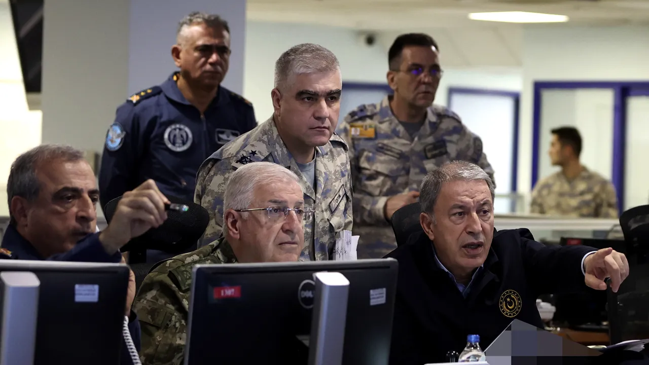 Turcia lansează noi atacuri aeriene asupra unor ţinte din nordul Irakului