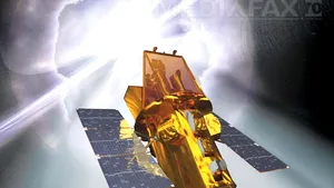 MISTERUL celui mai luminos fenomen din UNIVERS: Coliziunea a două găuri negre, explicaţia evenimentului cosmic din secolul 8