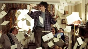 TOPUL cărţilor pe care oricine trebuie să le citească până la vârsta de14 ani. Care este cartea preferată pentru copii în Marea Britanie