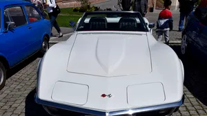 20 de maşini de epocă, expuse la Alba Iulia. Vedeta, un Mustang din 1962 care a circulat în Colorado - GALERIE FOTO