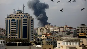 Hamas lansează un atac cu rachete spre zona Tel Avivului. A fost convocat Cabinetul de război