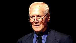 Paul Newman este bolnav de cancer pulmonar