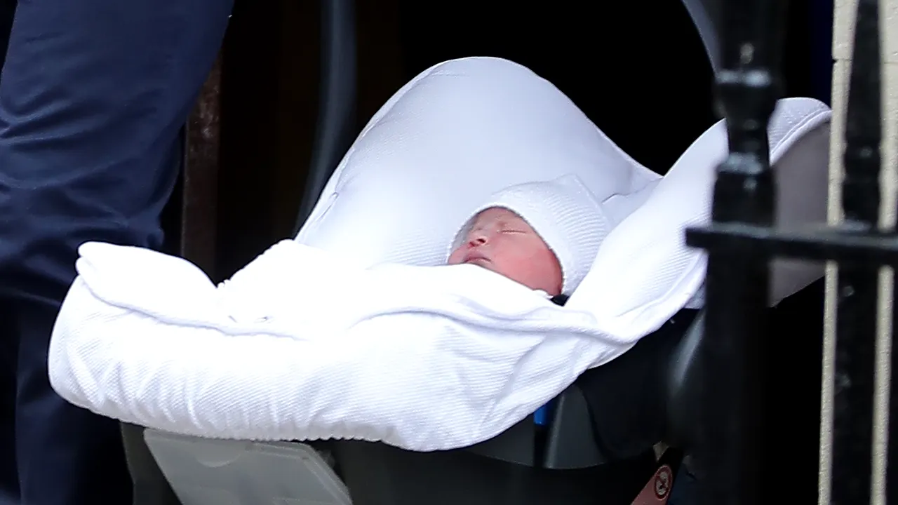 Regina Elisabeta a II-a îşi va cunoaşte astăzi noul strănepot