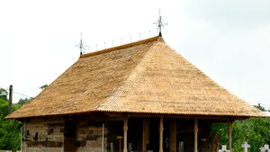 GALERIE FOTO O nouă meserie - doctor de monumente: „Firma noastră caută lucrările refuzate de alţii, proiecte atipice”