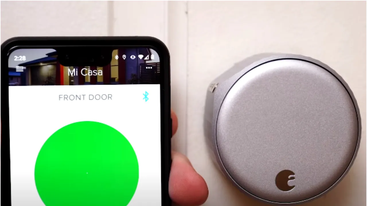 Protecţie nesigură cu încuietoarea smart: Cum îţi pot afla infractorii parola de wireless