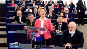 Parlamentul european a votat în favoarea noii Comisii Europene. Noul executiv al UE se bucură de susţinere largă | VIDEO