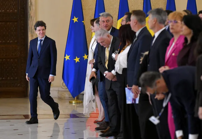 POLITIC O nouă săptămână, o nouă zi, un nou premier. Nicușor Dan face azi a patra încercare pentru formarea unui Guvern