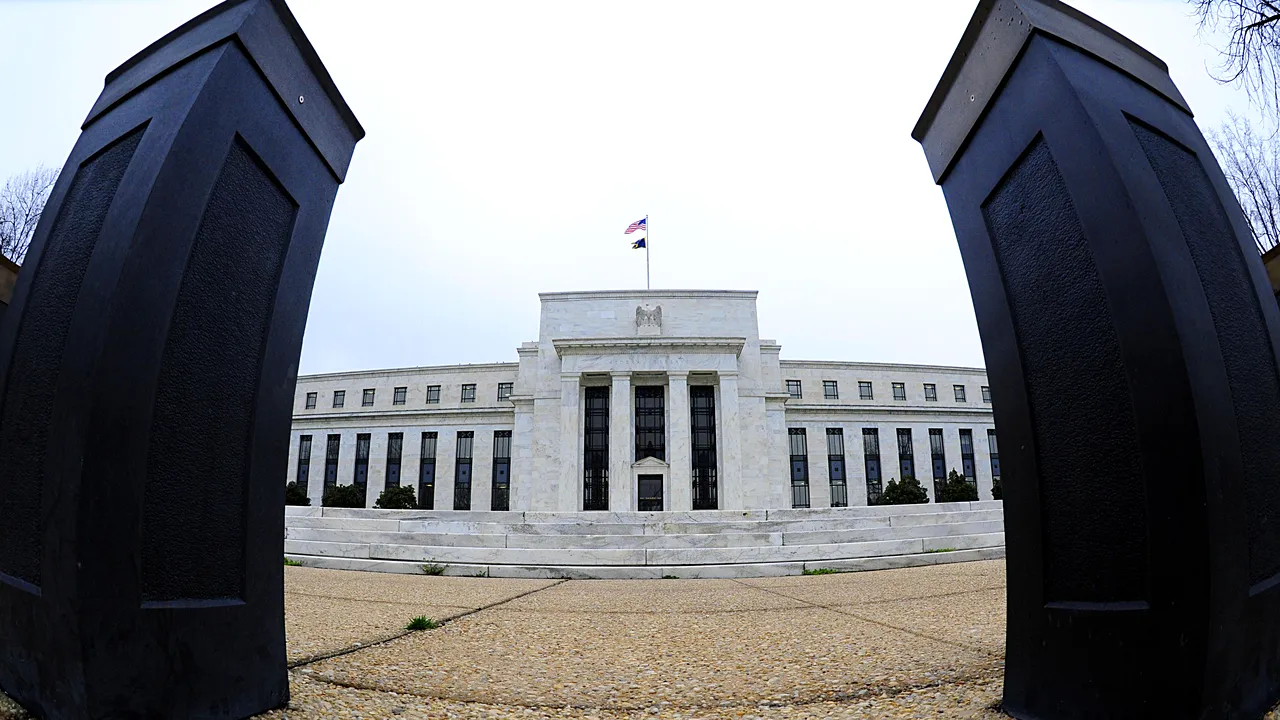 SUA: Programele Fed adaugă 1.000 de miliarde de dolari la PIB