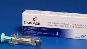 Vaccinul pentru cancerul de col uterin, în atenţia CE