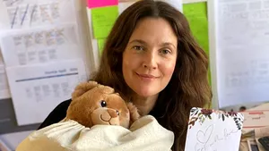 Drew Barrymore a donat 1 milion de dolari pentru copiii vulnerabili