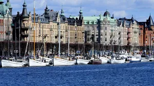 Suedia, sub presiunea unui munte de datorii ale populaţiei şi preţuri imobiliare supraevaluate