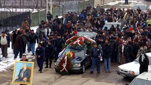 Mormântul fostului rege al romilor Ilie Stănescu a fost profanat