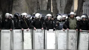 Chişinău: Poliţia controlează sediile tuturor instituţiilor de stat