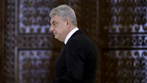 Premierul Mihai Tudose: Ministrul Ţuţuianu a ajuns la accident şi a plecat din Bucureşti. Raed Arafat încă e pe drum