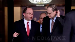 Aurescu:Pentru România este esenţială lansarea unei noi etape de adaptare a NATO la contextul actual