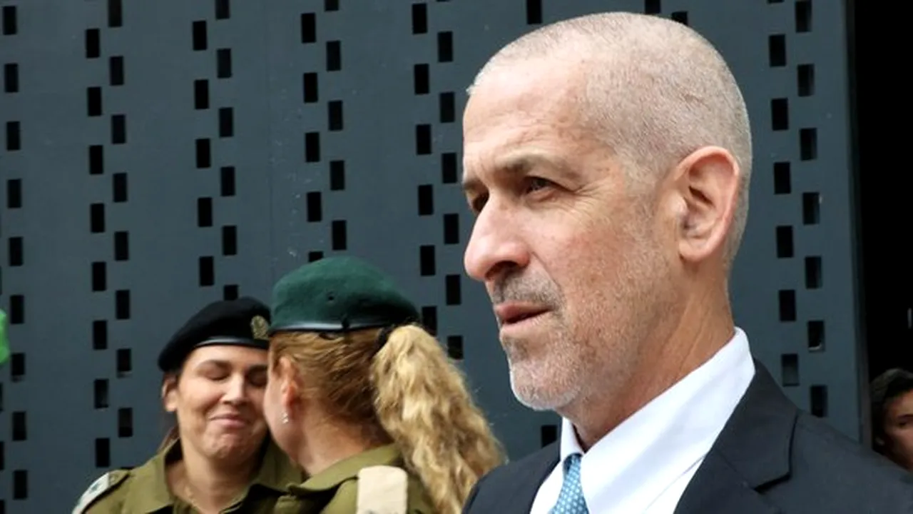Guvernul israelian îl demite pe şeful agenţiei de securitate internă Shin Bet