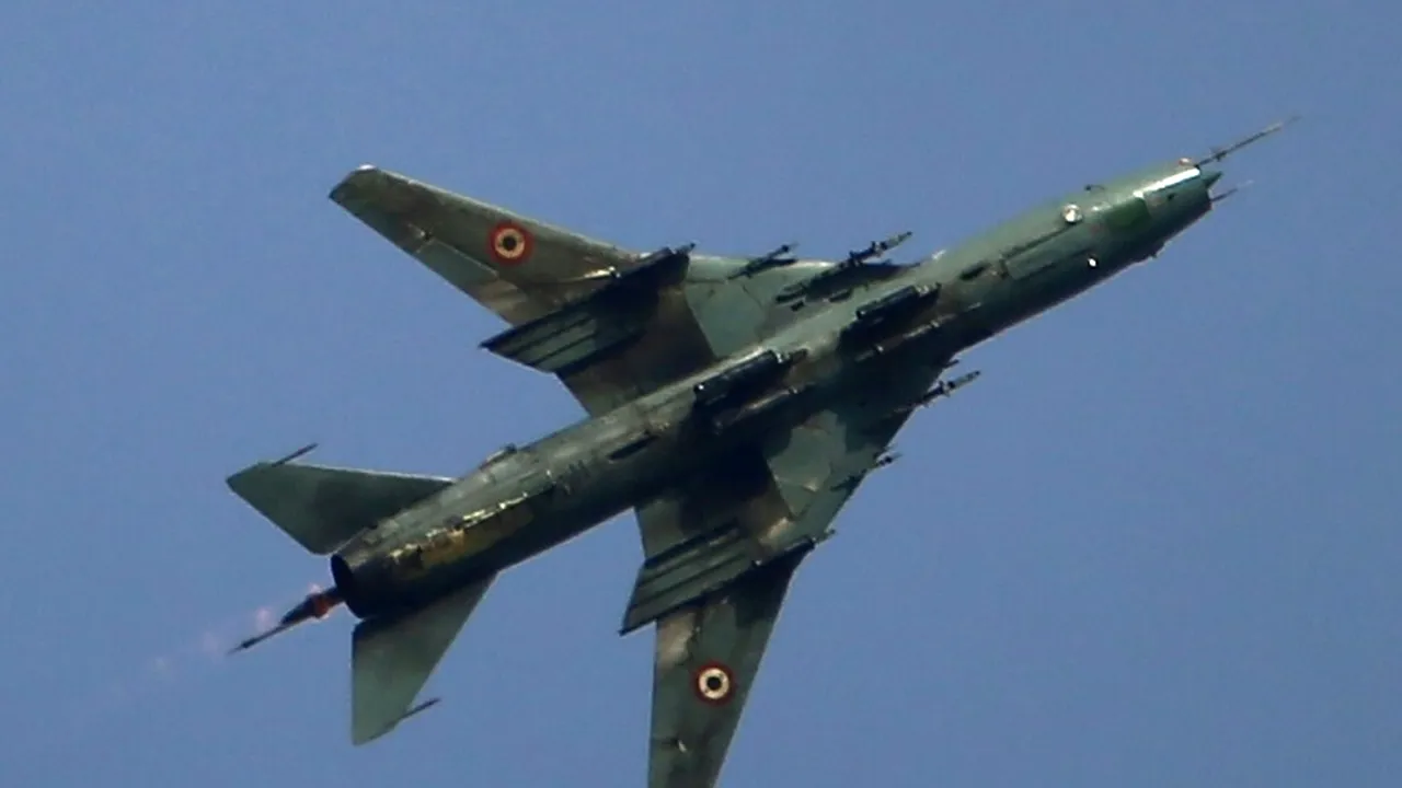 ARMATA israeliană a doborât un avion militar sirian: Unul din piloţi a murit/ Administraţia Bashar al-Assad susţine că aparatul era în spaţiul aerian sirian