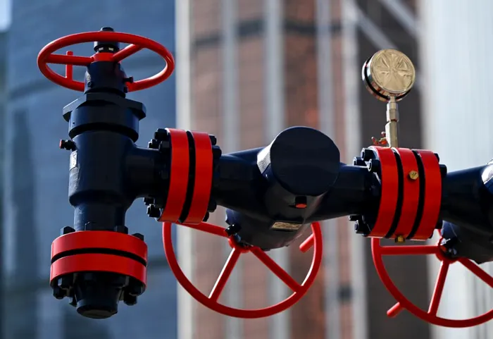 Europa se grăbește să umple rezervoarele de gaz pentru iarnă. Prețul gazului ar putea crește după amenințările lui Trump la adresa Rusiei și Indiei