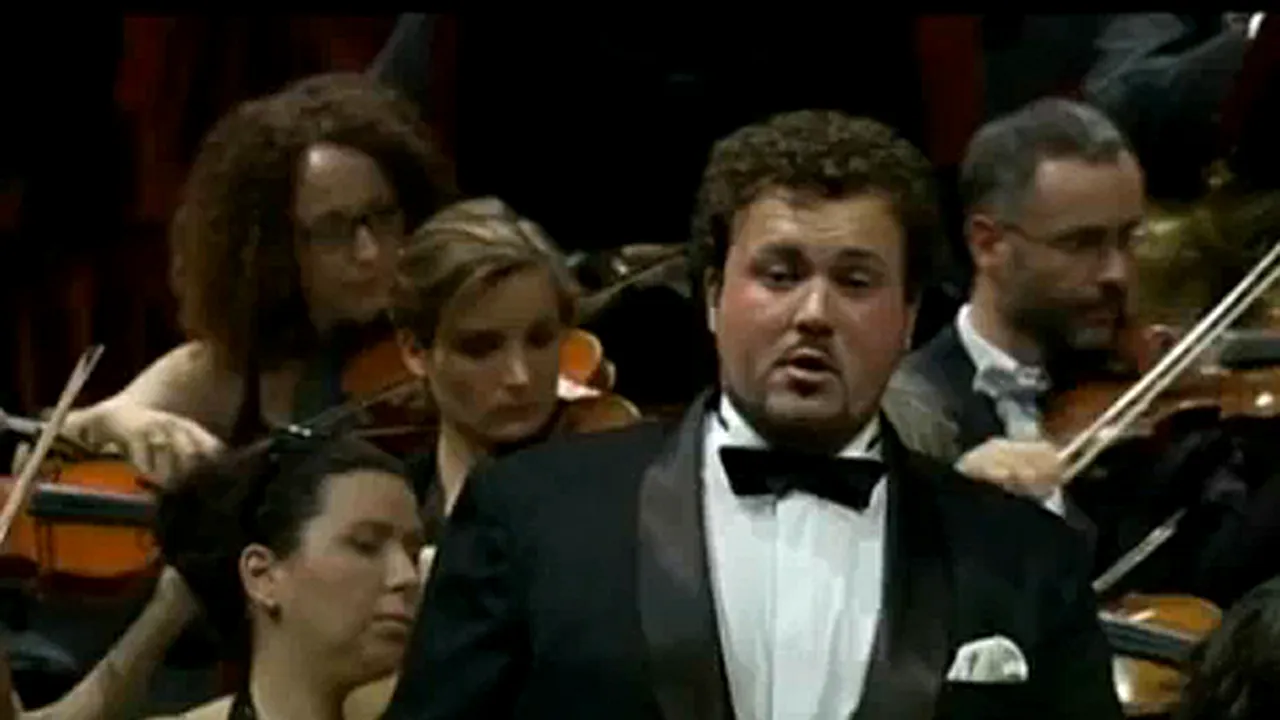 Tenorul român Ştefan Pop, învingătorul concursului Operalia, prezidat de Placido Domingo - VIDEO