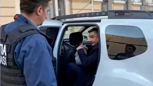 UPDATE / Percheziţii la Primăria Iaşi: edilul-şef Chirica, dus la audieri. Sunt vizaţi dezvoltatori şi funcţionari publici care eliberau documentaţii de urbanism 