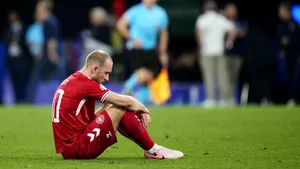 Christian Eriksen pleacă de la Wolfsburg după al doilea colaps suferit pe teren. Danezul vrea să fie aproape de familie