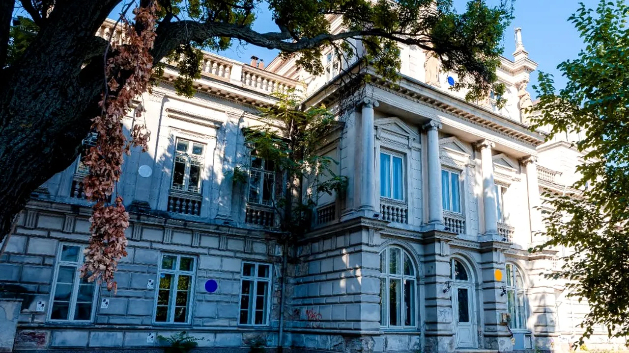 Nicuşor Dan a semnat autorizaţia pentru restaurarea Palatului Ştirbei