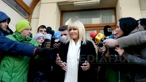 Elena Udrea, la DNA, unde a fost citată pentru denunţul împotriva lui Coldea. Nu a cerut încuviinţare pentru a merge miercuri în Parlament