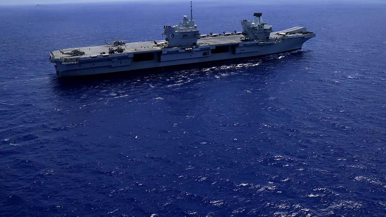 Membru al Marinei Regale Britanice, mort într-un accident de elicopter, pe Canalul Mânecii