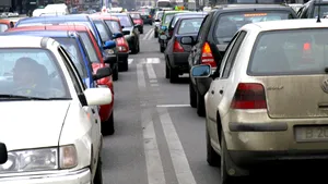 CE a constatat că ordonanţa de triplare a taxei auto încalcă legislaţia UE