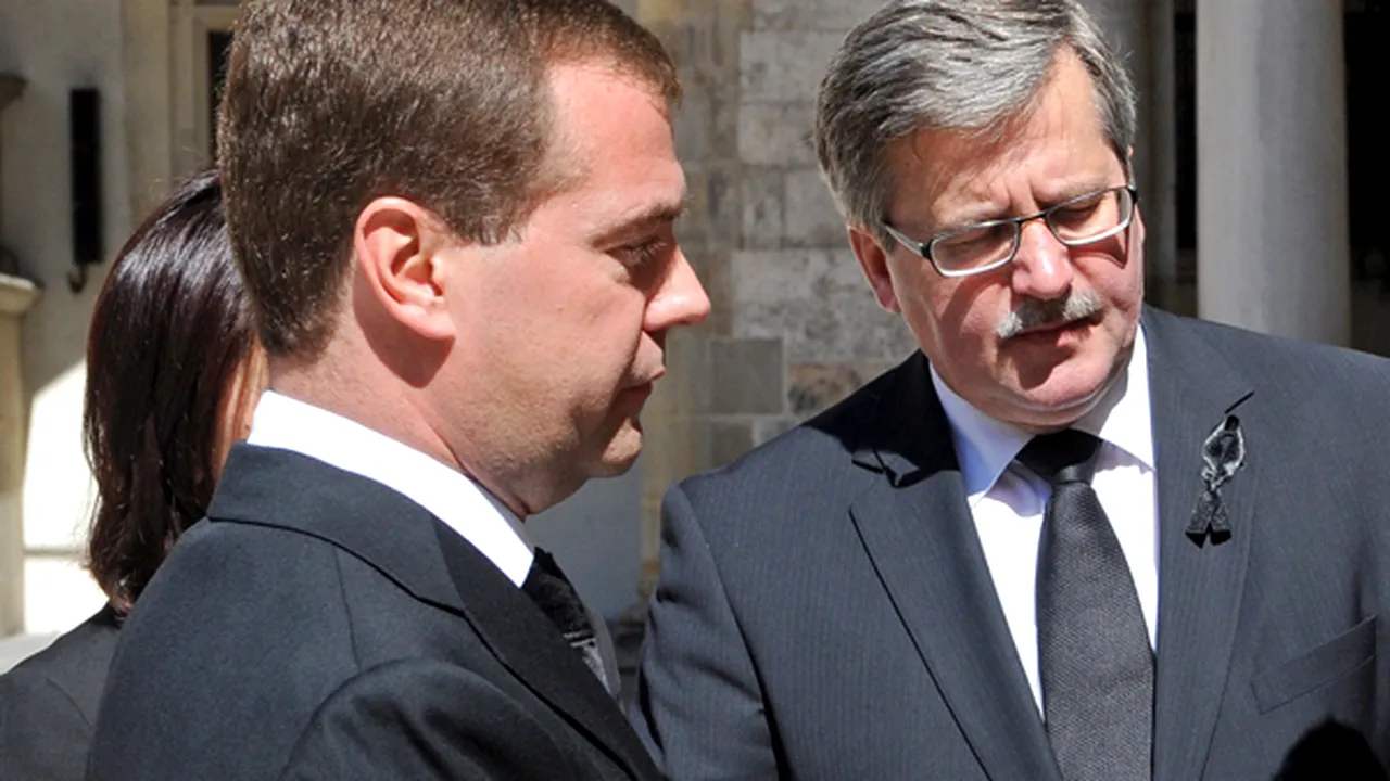 Medvedev îl invită pe preşedintele interimar al Poloniei la Moscova, la 9 mai